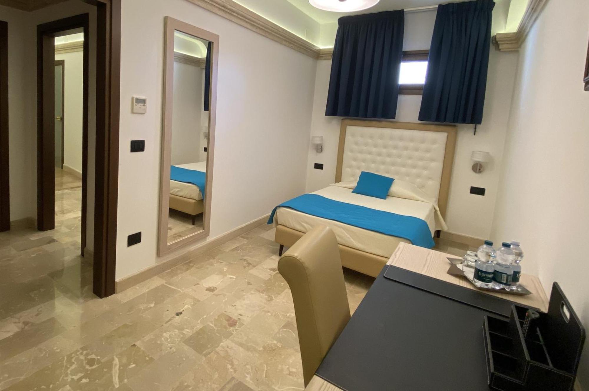מנדוריה Bhb Hotel מראה חיצוני תמונה